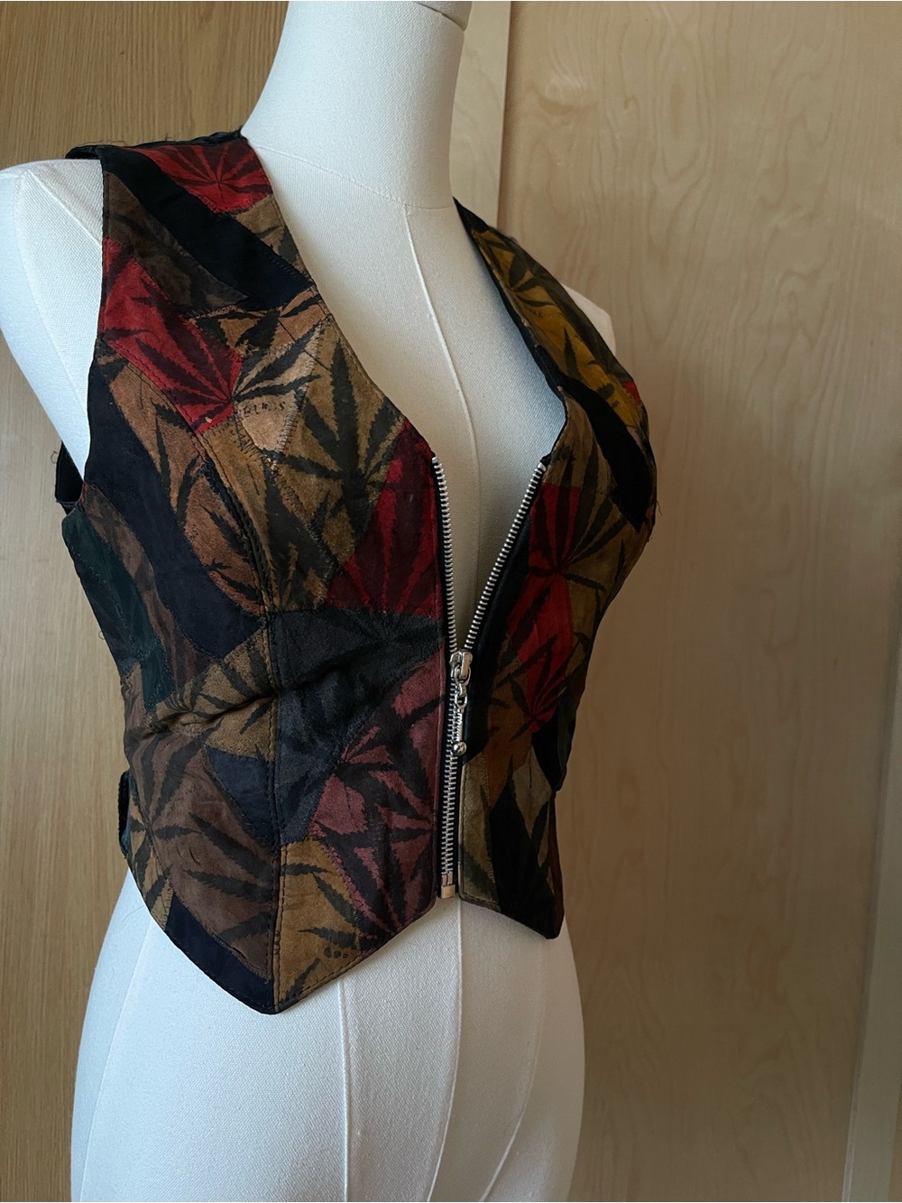 Rare Snap Suede Patchwork Zip Vest